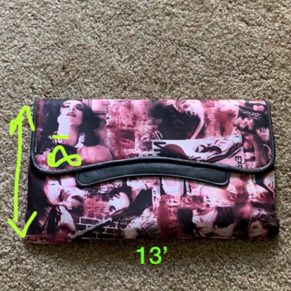 Clutch - Picture 6 of 6